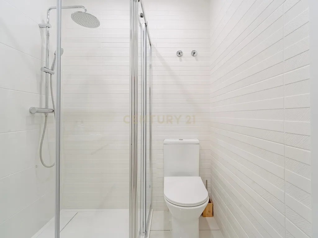 Apartamento T3 em Setúbal - Image 28