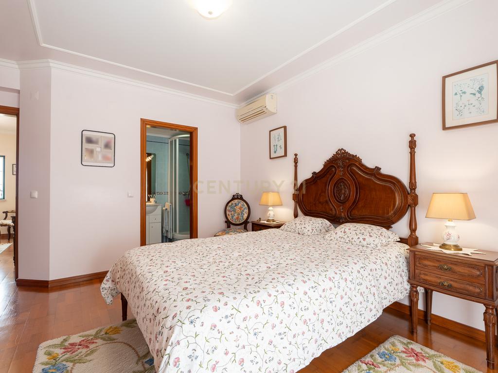 Moradia Isolada de Excelência - Apenas 10 Minutos da Ericeira - Image 47
