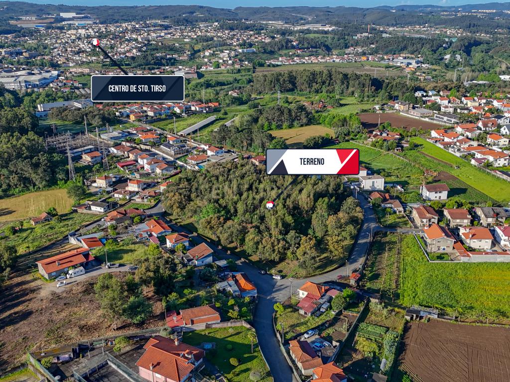 Terreno com 14.000m2  próximo ao Centro de Santo Tirso - Image 10