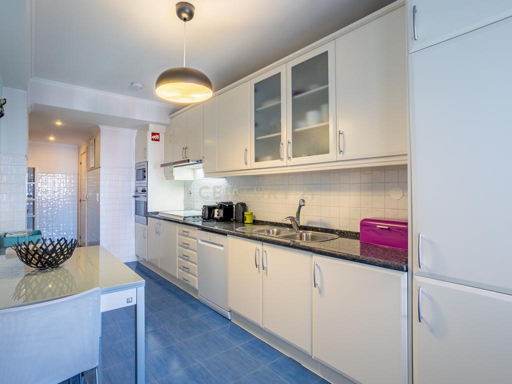 Arrendamento Apartamento T2 mobilado - Centro de Lisboa - Image 5