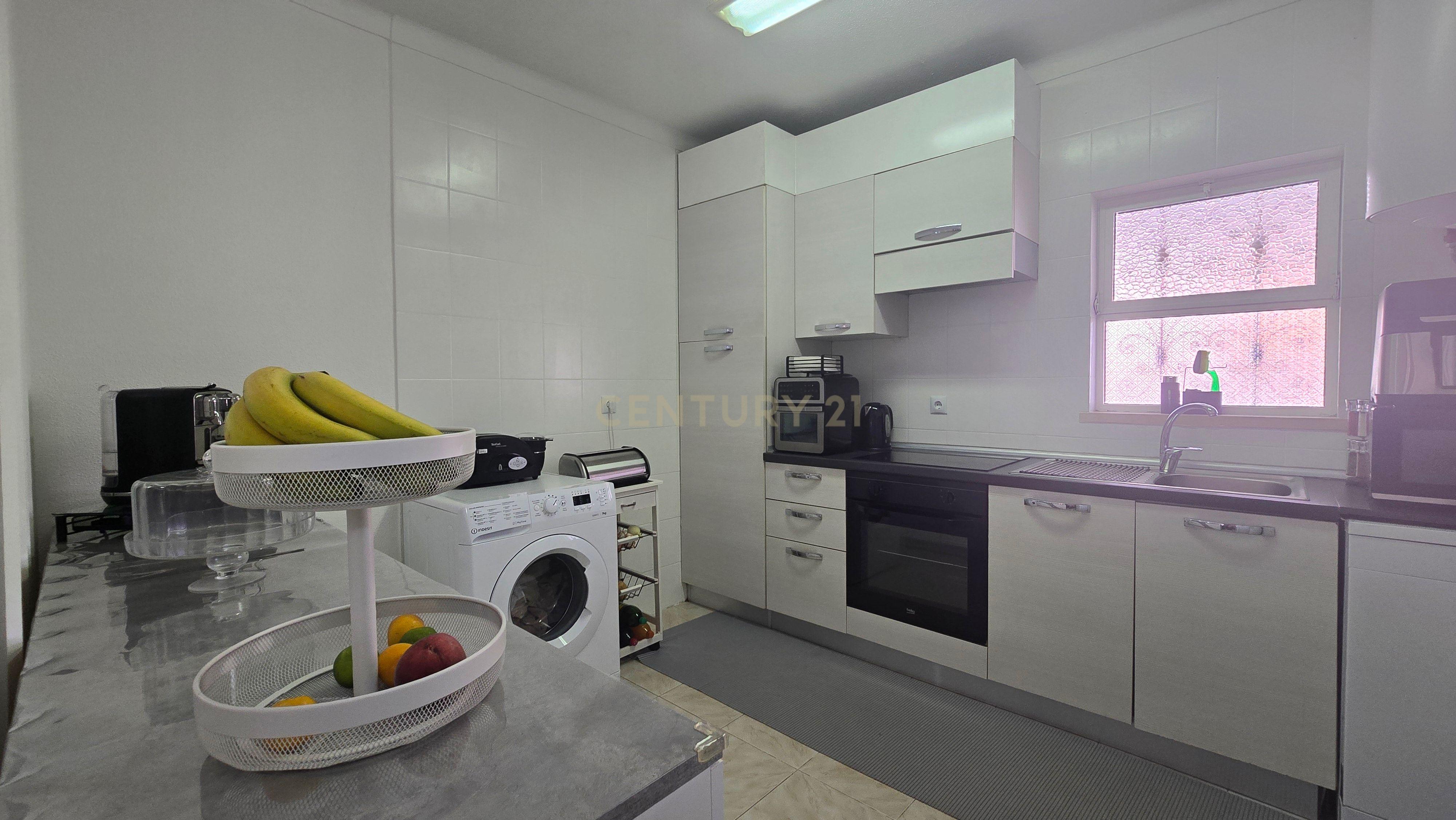 Fotografia 5 de Apartamento Renovado em Portimão, Faro - 2 Quartos com Varanda