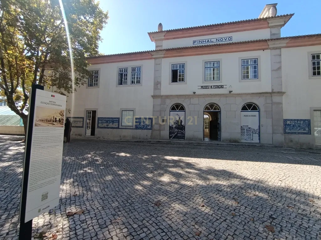 Terreno de 5.300 m para Construção (Multiusos) – Pinhal Novo, Palmela - Image 7