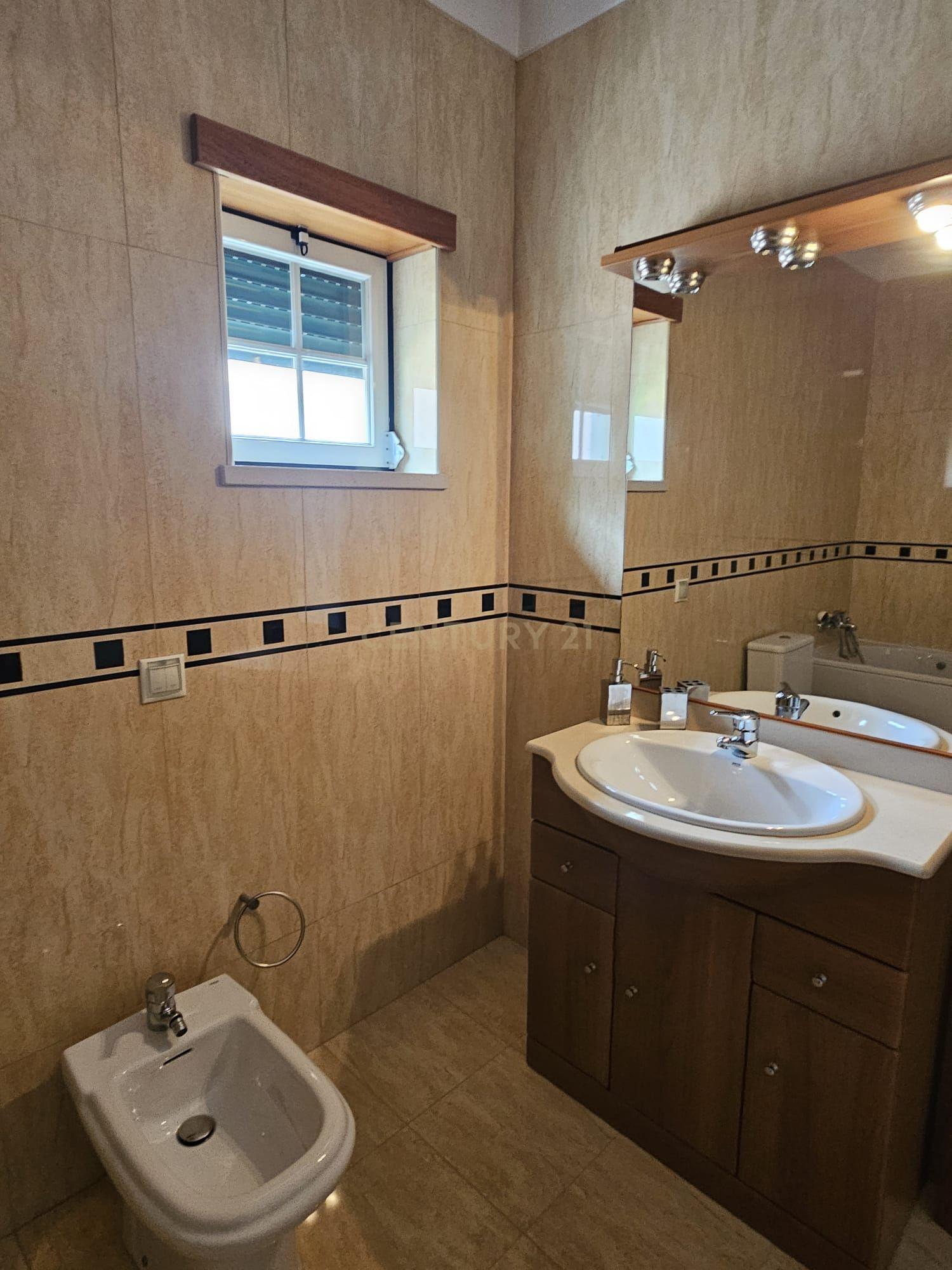 Apartamento T3 à venda em União de Freguesias da Cidade de Santarém, Santarém — foto 24