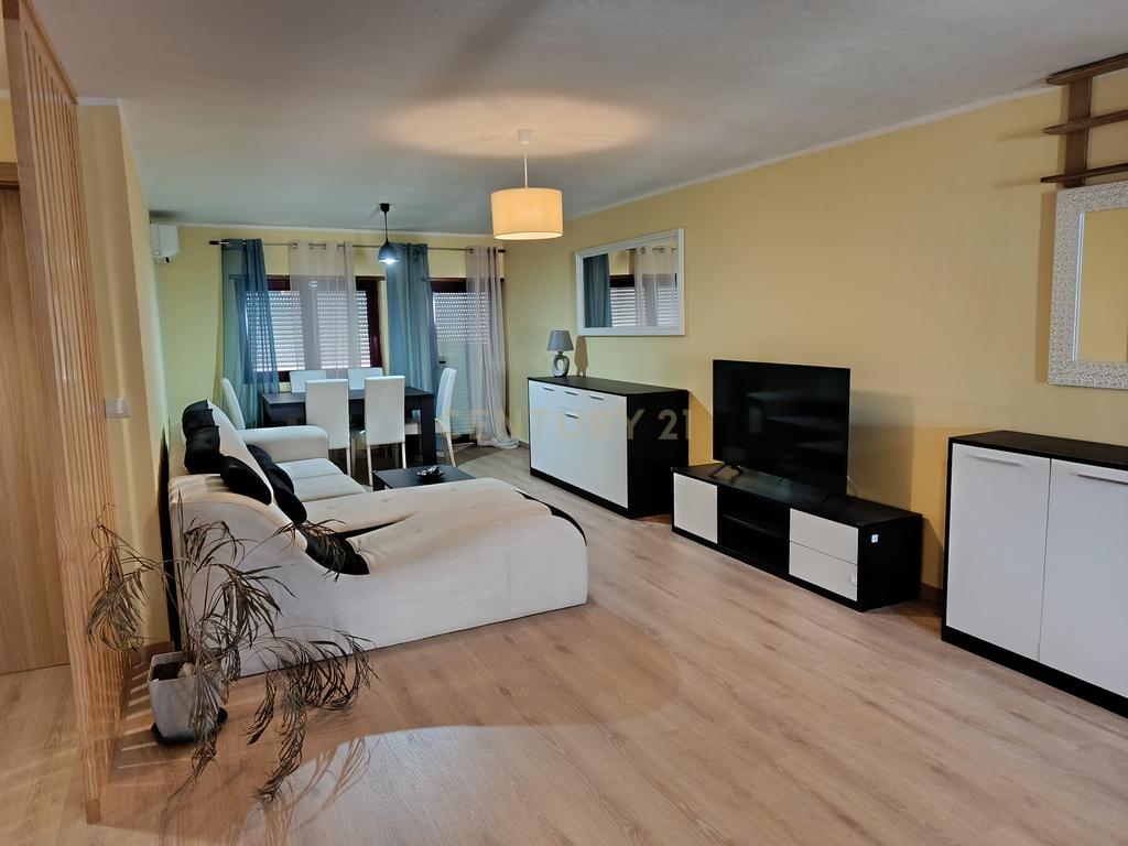Apartamento T2 Renovado em Macedo de Cavaleiros - Bragança - Image 6