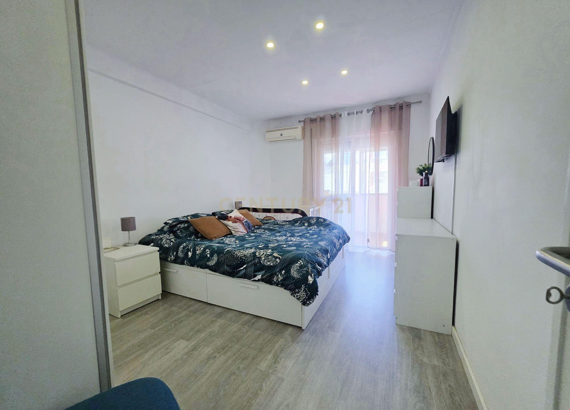 Fotografia 3 de T2 - Santa Iria de Azóia, Loures