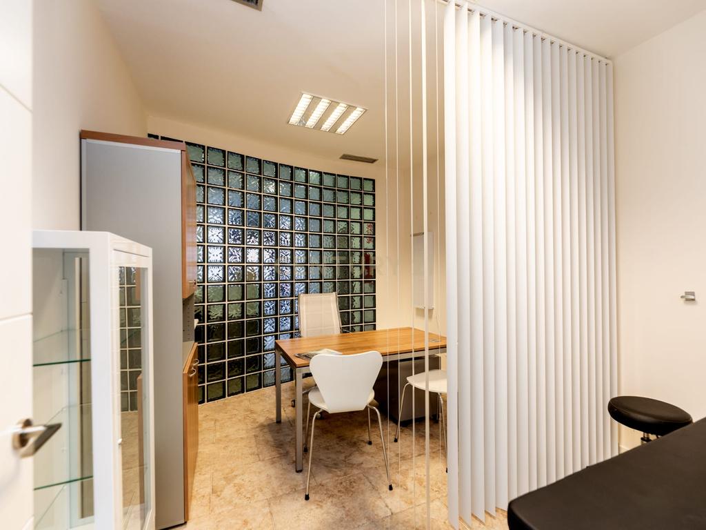 Loja Comercial Luxuosa em Madrid - 306m² com Excelente Localização - Image 34