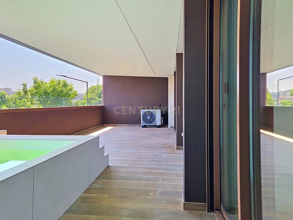 Apartamento T2 com Piscina Privativa - Douro Nobilis I - Vila Nova de Gaia - Image 22