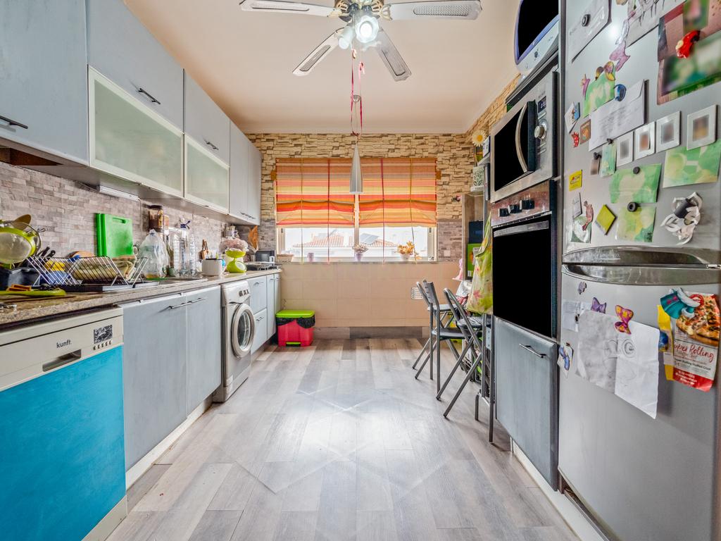 Apartamento T3 com Garagem em Portimão 🏡  - Image 9