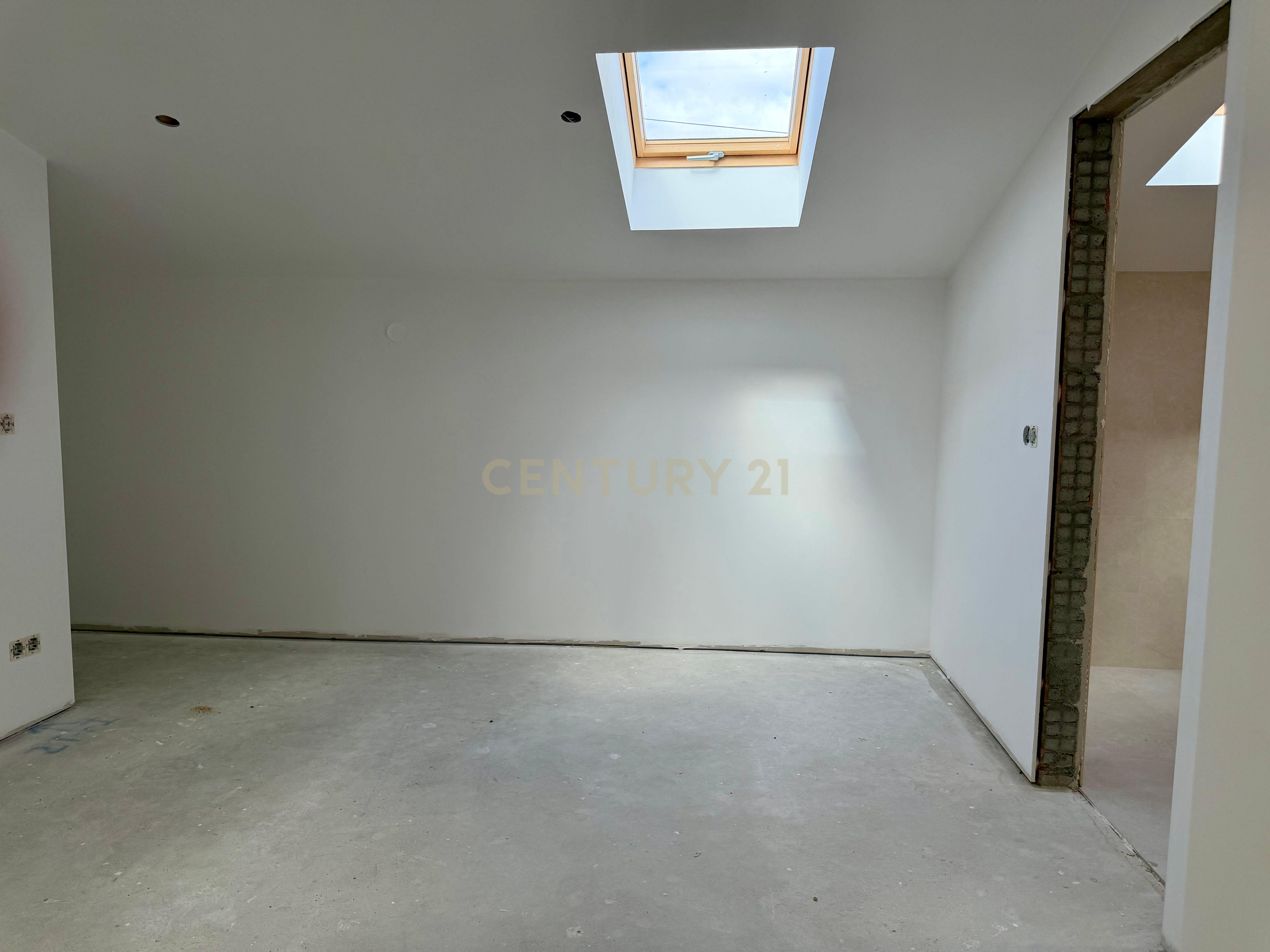 Fotografia 10 de Moradia T3 totalmente remodelada | Lote 1.933m² | Alhadas, Figueira da Foz