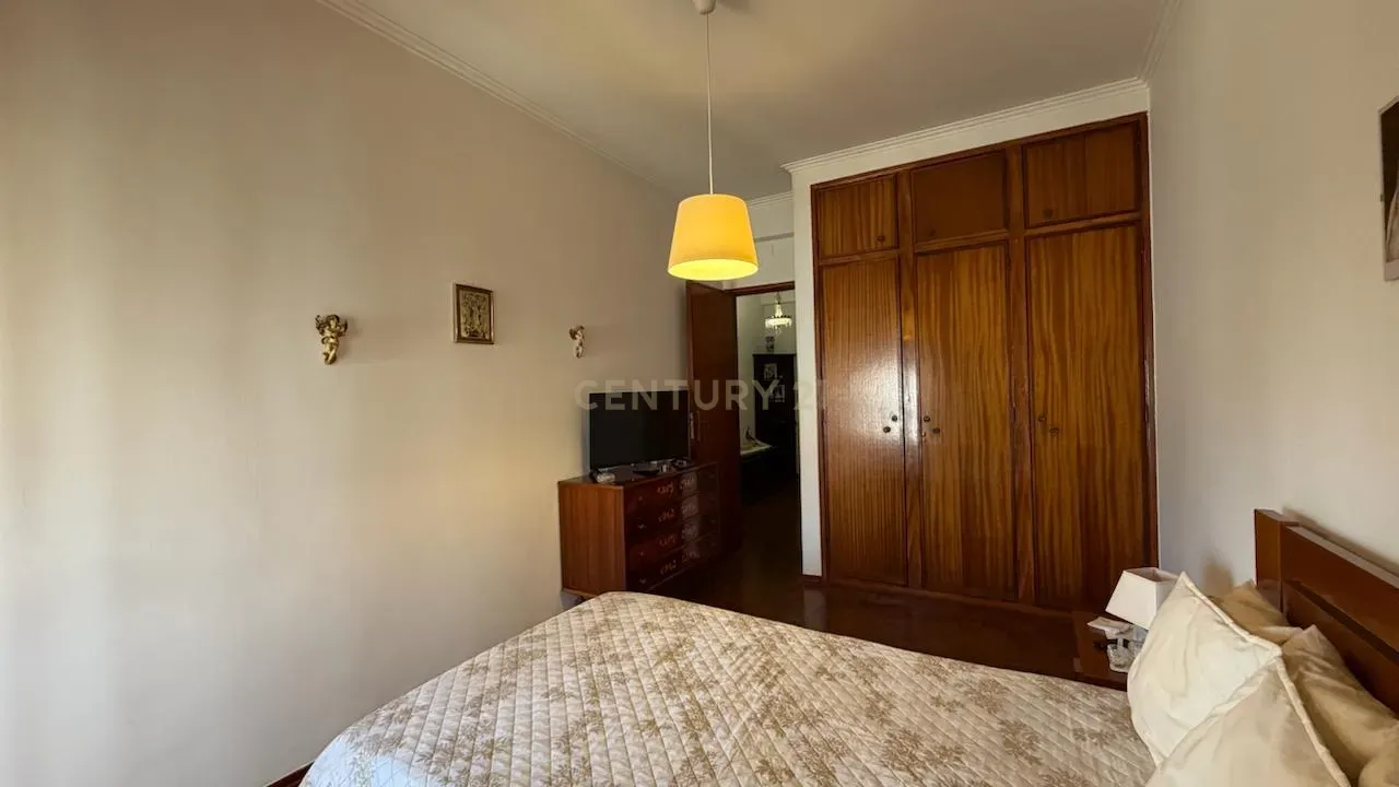 Apartamento T2 à venda em Barcarena, €285.000