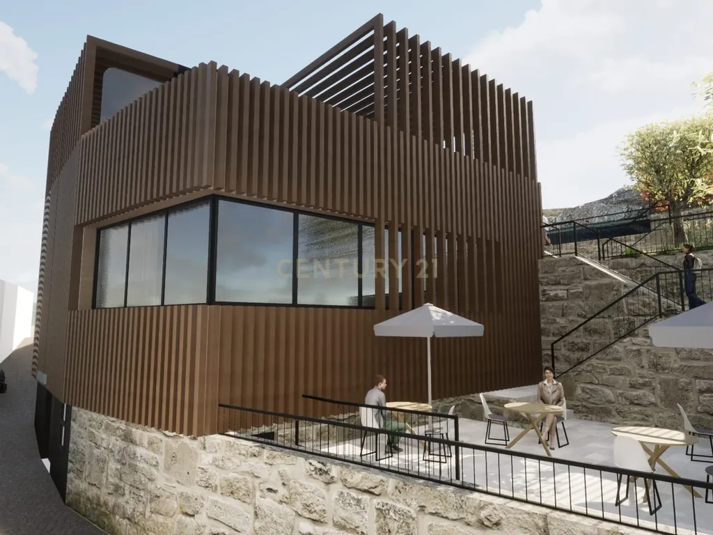 PRONTO PARA INVESTIMENTO! TERRENO COM CASA DE ALDEIA PARA ALTERAÇÃO E AMPLIAÇÃO EM HOTEL RURAL COM UM ESPAÇO DE RESTAURAÇÃO, COMERCIO E BEM-ESTAR . - Image 11