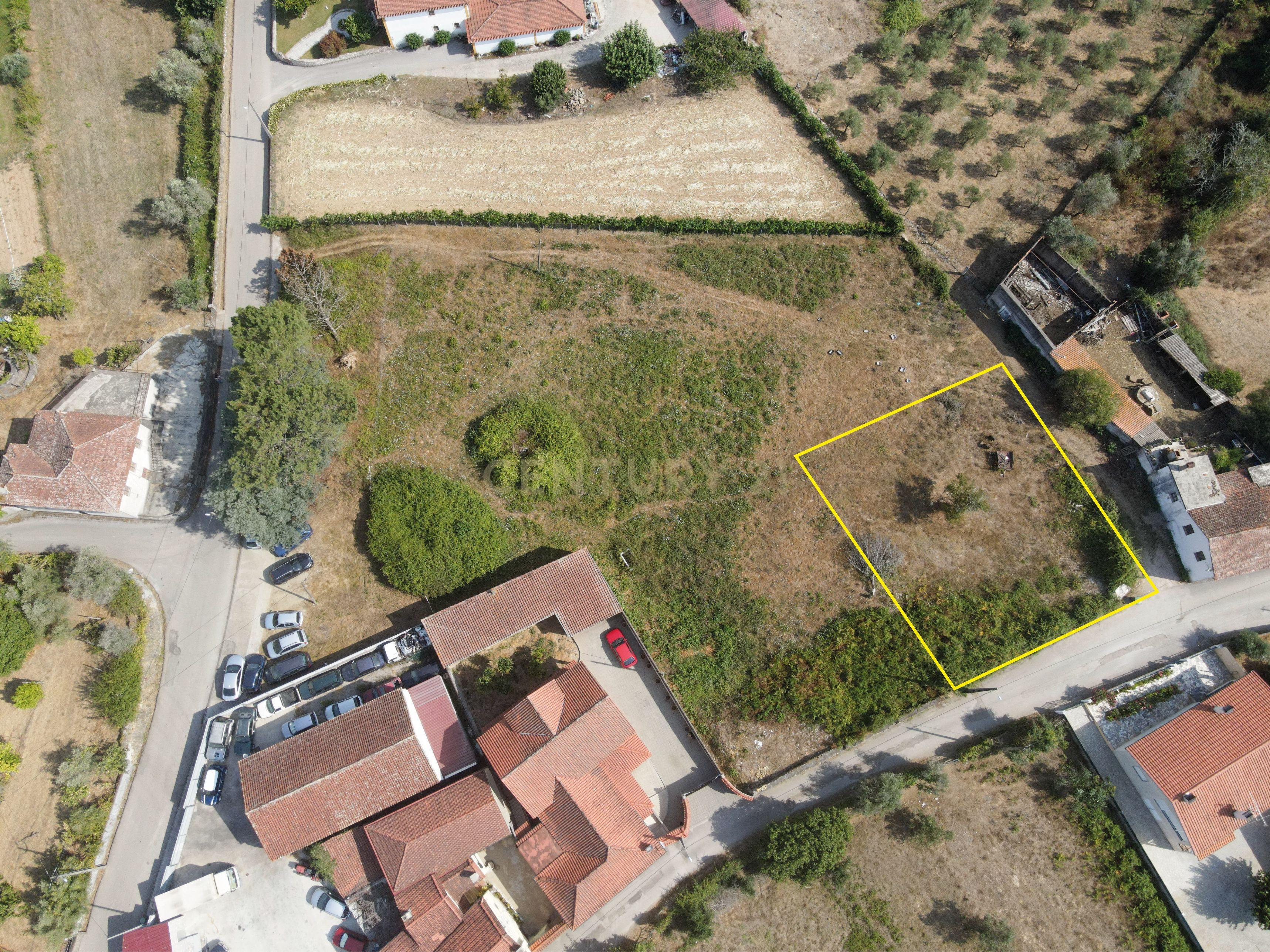 Fotografia 6 de Terreno para Construção