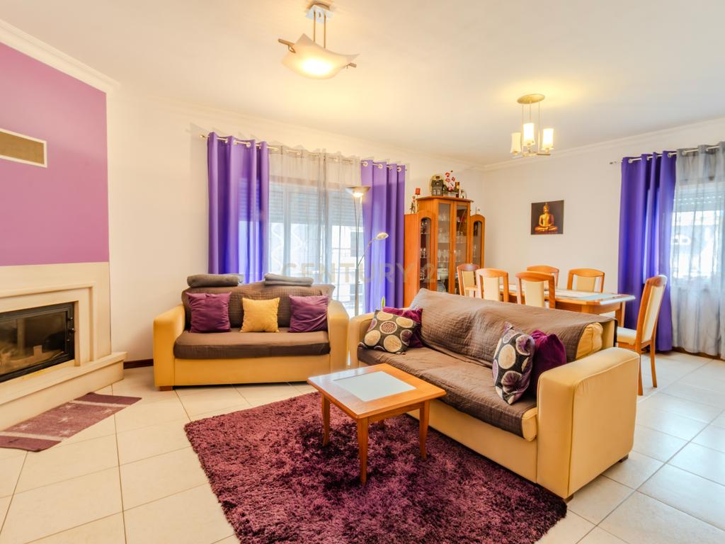 Apartamento T2, Centro da Marinha Grande - Image 6