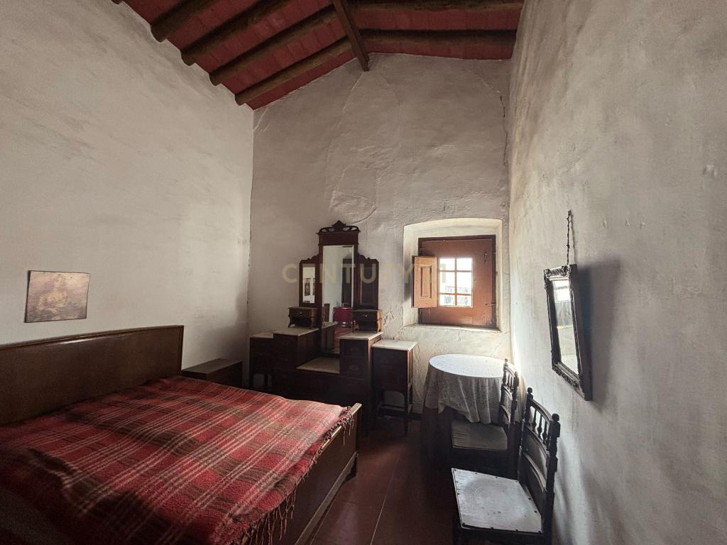 Moradia T3 Vila Fernando Elvas - Image 7