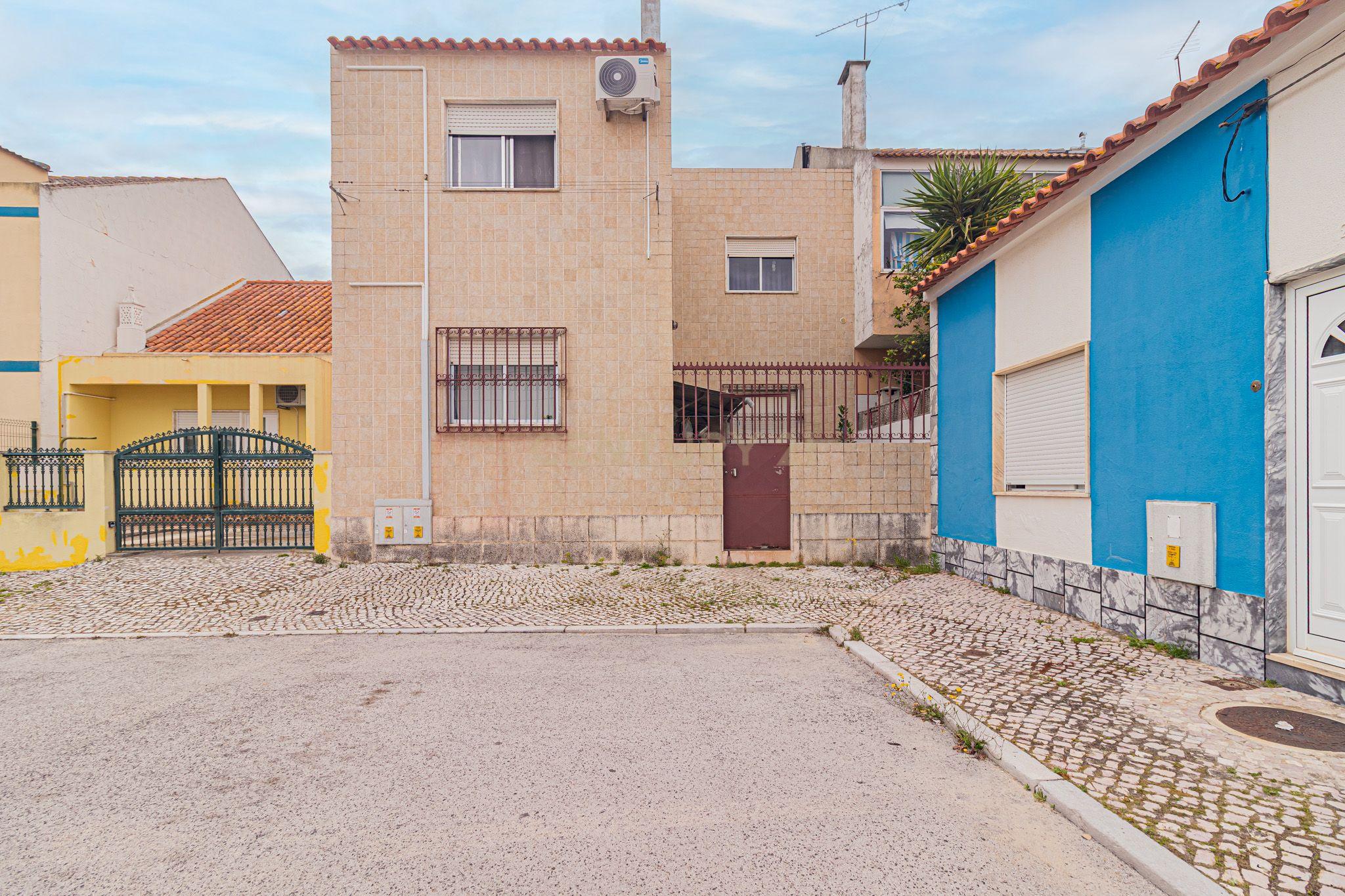 Moradia T4 em Afonseiro - Montijo - Image 58