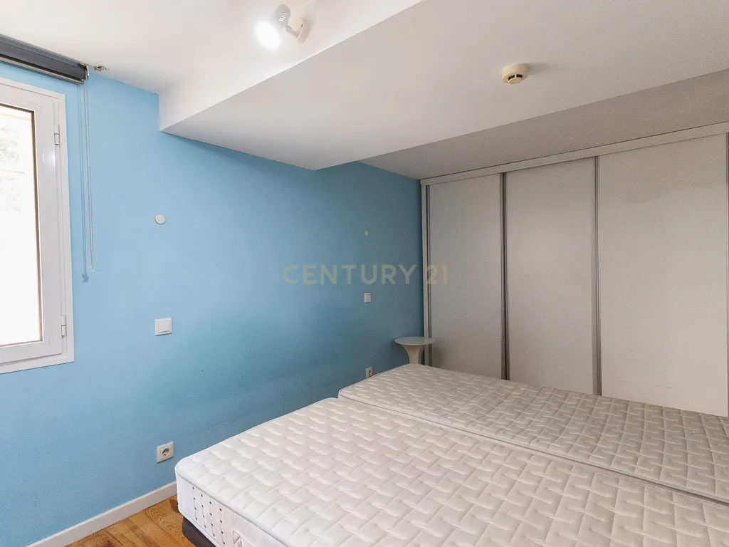 T4 Renovado no Coração da Quebra Costas – Coimbra - Image 26