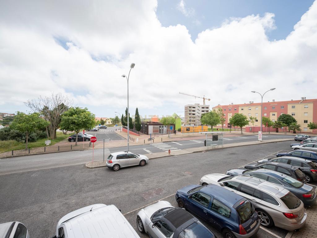 Apartamento T1 em Talaíde, Porto Salvo, Oeiras  - Image 16