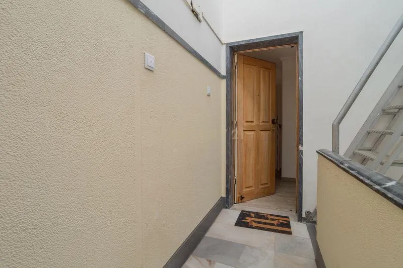 Apartamento 5 assoalhadas 2 Wcs ,Renovado com Vista , no Feijó em Almada - Image 35