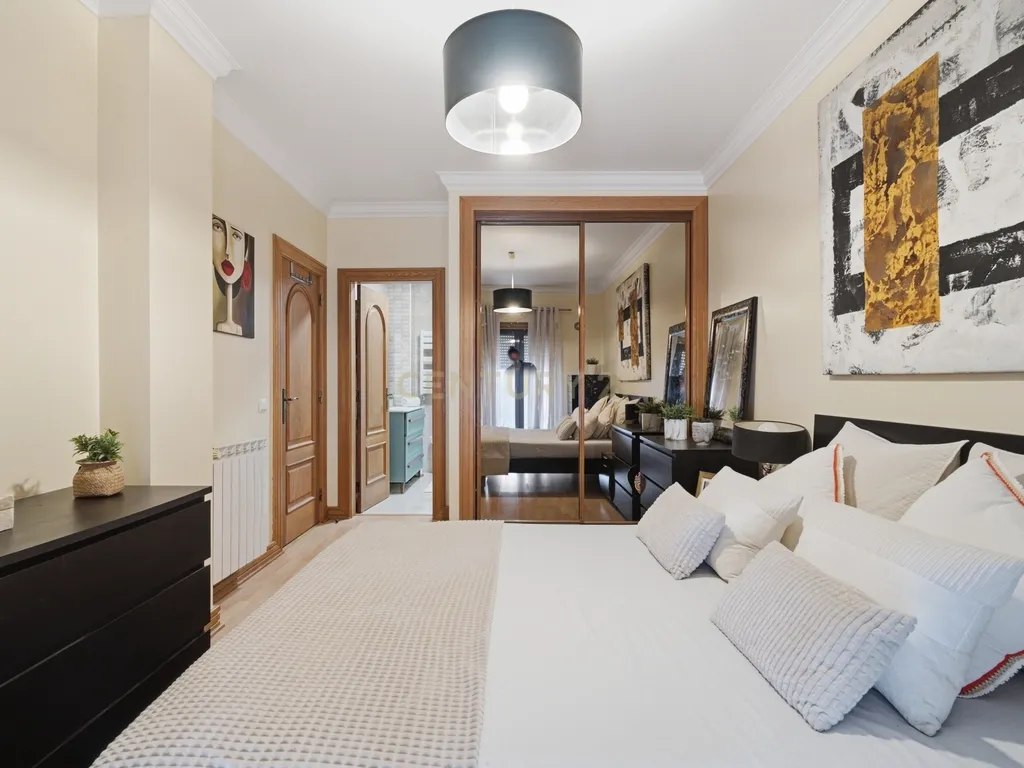 Apartamento T3 com terraço privativo, churrasqueira, zona de refeição e forno a lenha — Venda do Valador, Venda do Pinheiro - Image 23
