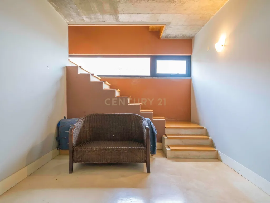 Moradia T5 Isolada, com Dois Pisos, Elevador e Terraço, com 800m2 de Terreno , na Quinta do Anjo, Palmela - Image 33