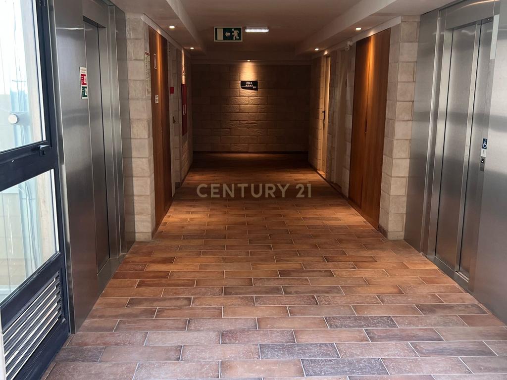 Apartamento Moderno em Tróia com Piscina e Sauna - Image 18