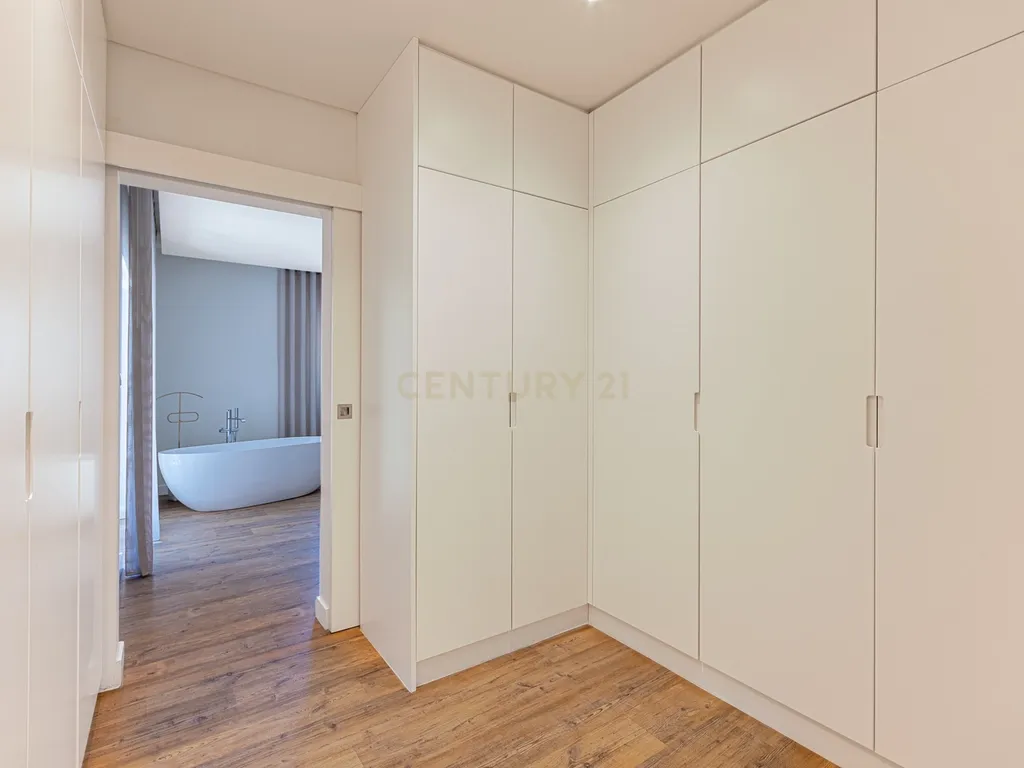 Moradia T5 com piscina em Sesimbra - Image 34