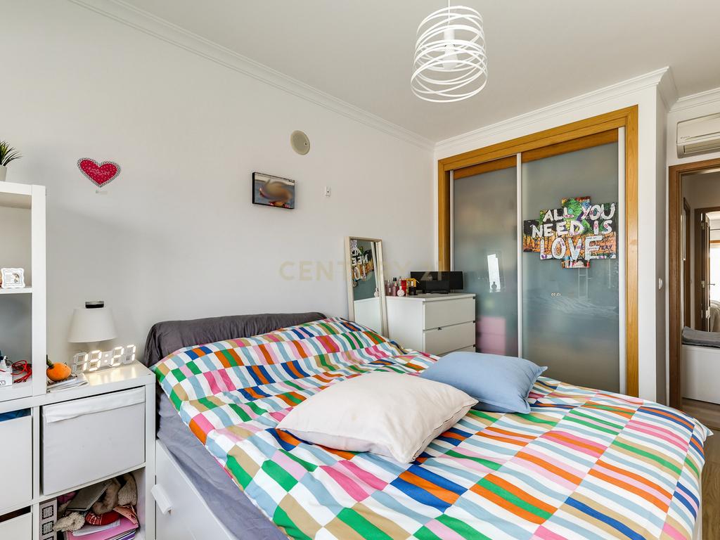 Apartamento T3 no Montijo com garagem, arrecadação e varandas - Image 19