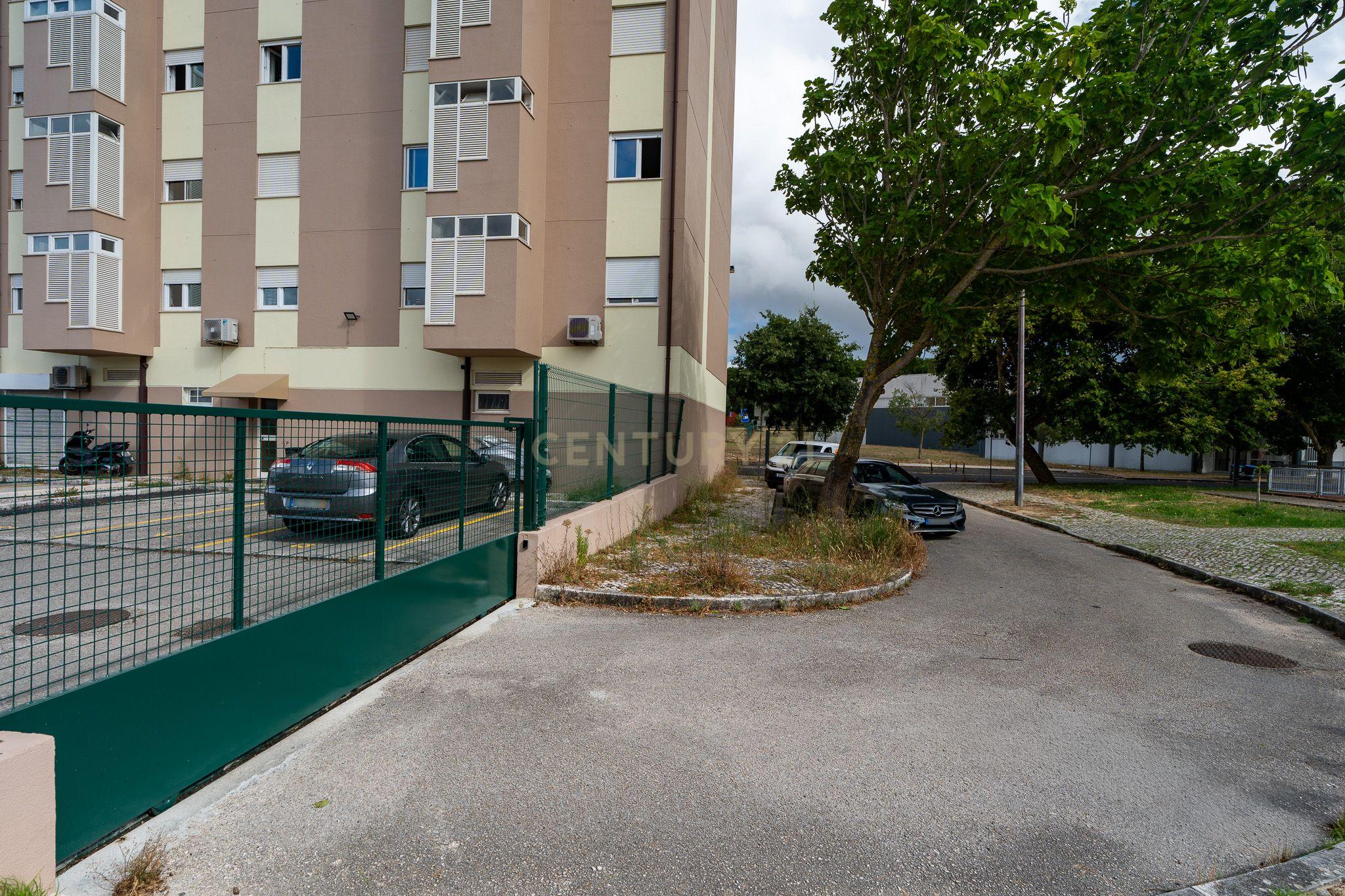 Fotografia 6 de Lugar de estacionamento à venda – Alto da Faia II, Telheiras