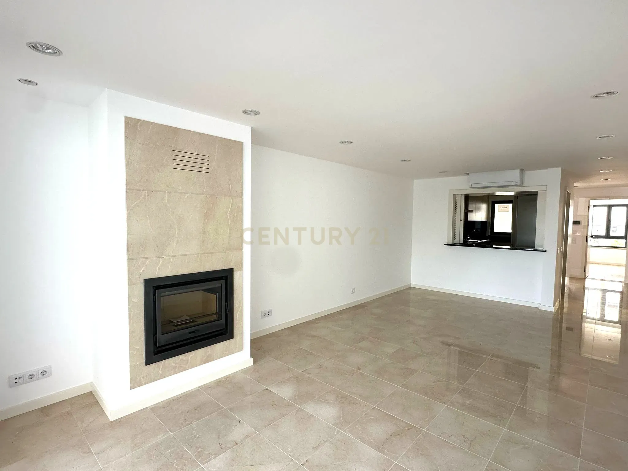 Apartamento T2 | Novo | Vilamoura | Condomínio Fechado - Image 8