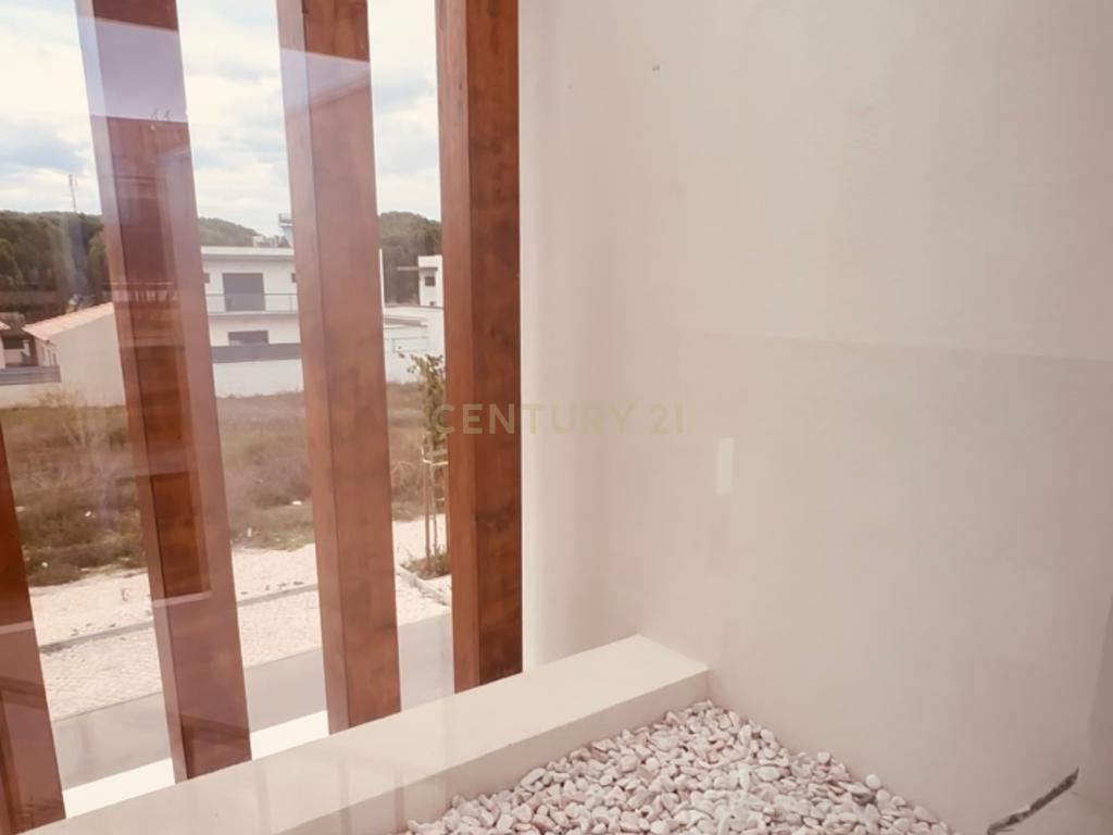 SETÚBAL - AZEITÃO - T4 Suites - Elegância - Qualidade - Conforto - Image 12