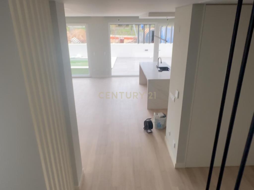 SETÚBAL - AZEITÃO - T4 Suites - Elegância - Qualidade - Conforto - Image 14