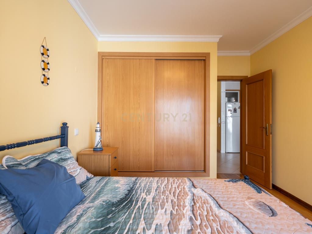 Apartamento T1 em Armação de Pêra | A apenas 2 minutos da praia | Conforto, Localização e excelente Oportunidade de Investimento - Image 4