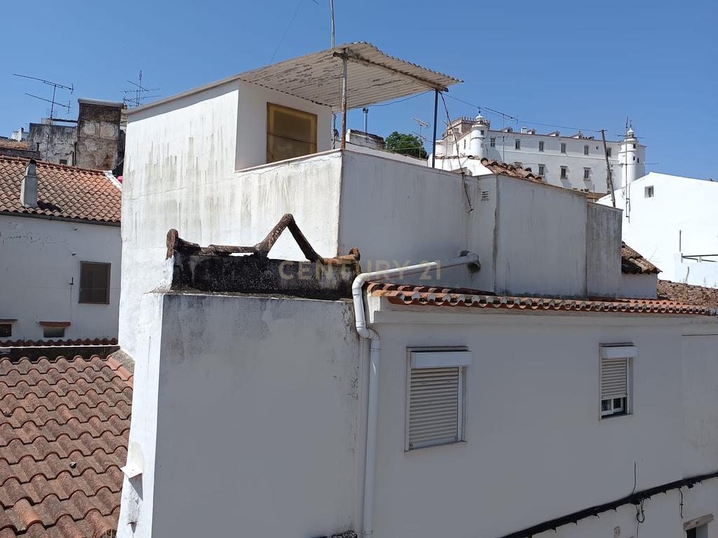 Espaçosa Moradia para Recuperação em Estremoz  - Image 12