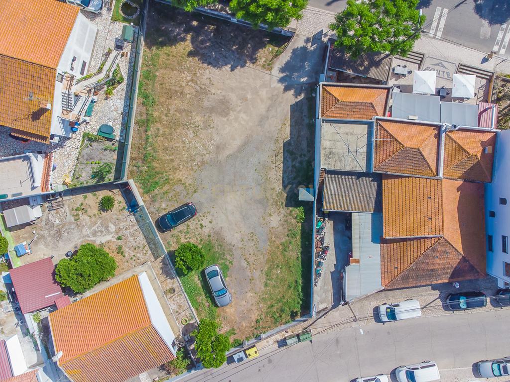 Terrenos Urbanos em Águas de Moura – Excelente Oportunidade para Habitação ou Investimento - Image 4