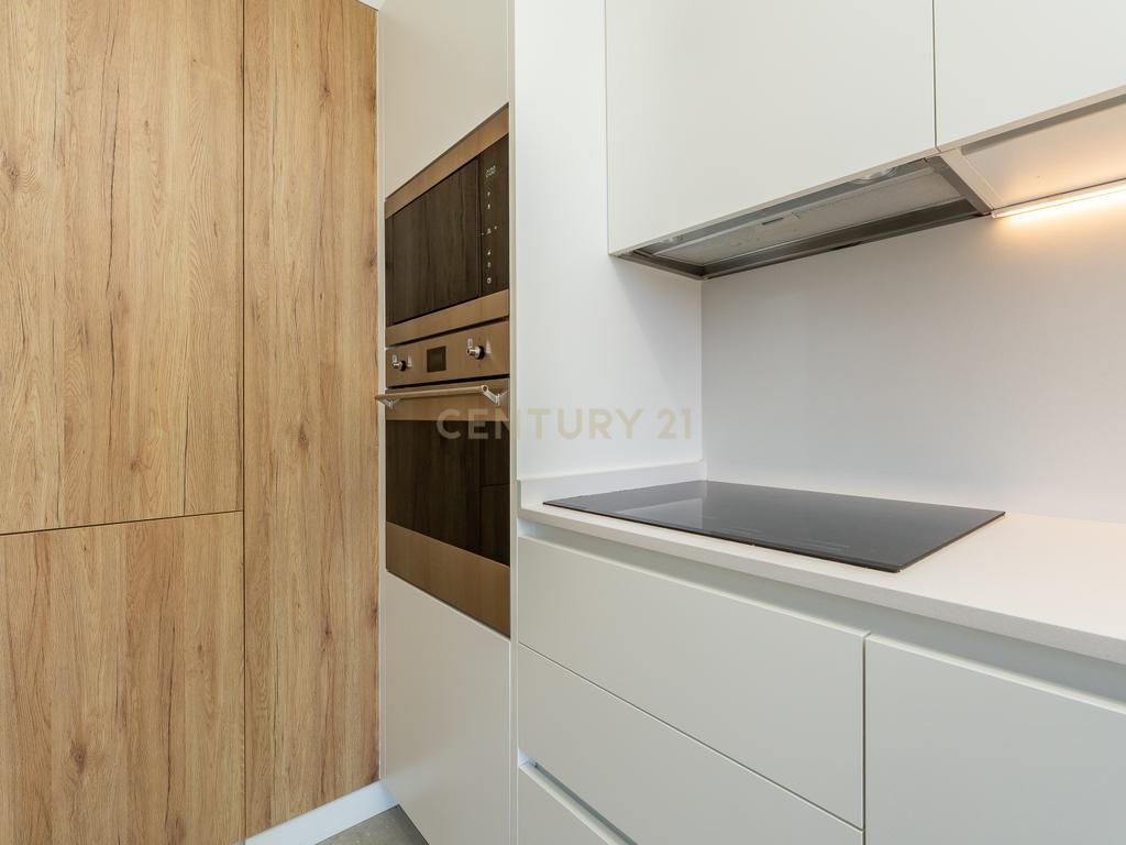 Apartamento T2 no VALRIO II junto ao Parque das Nações - Image 12