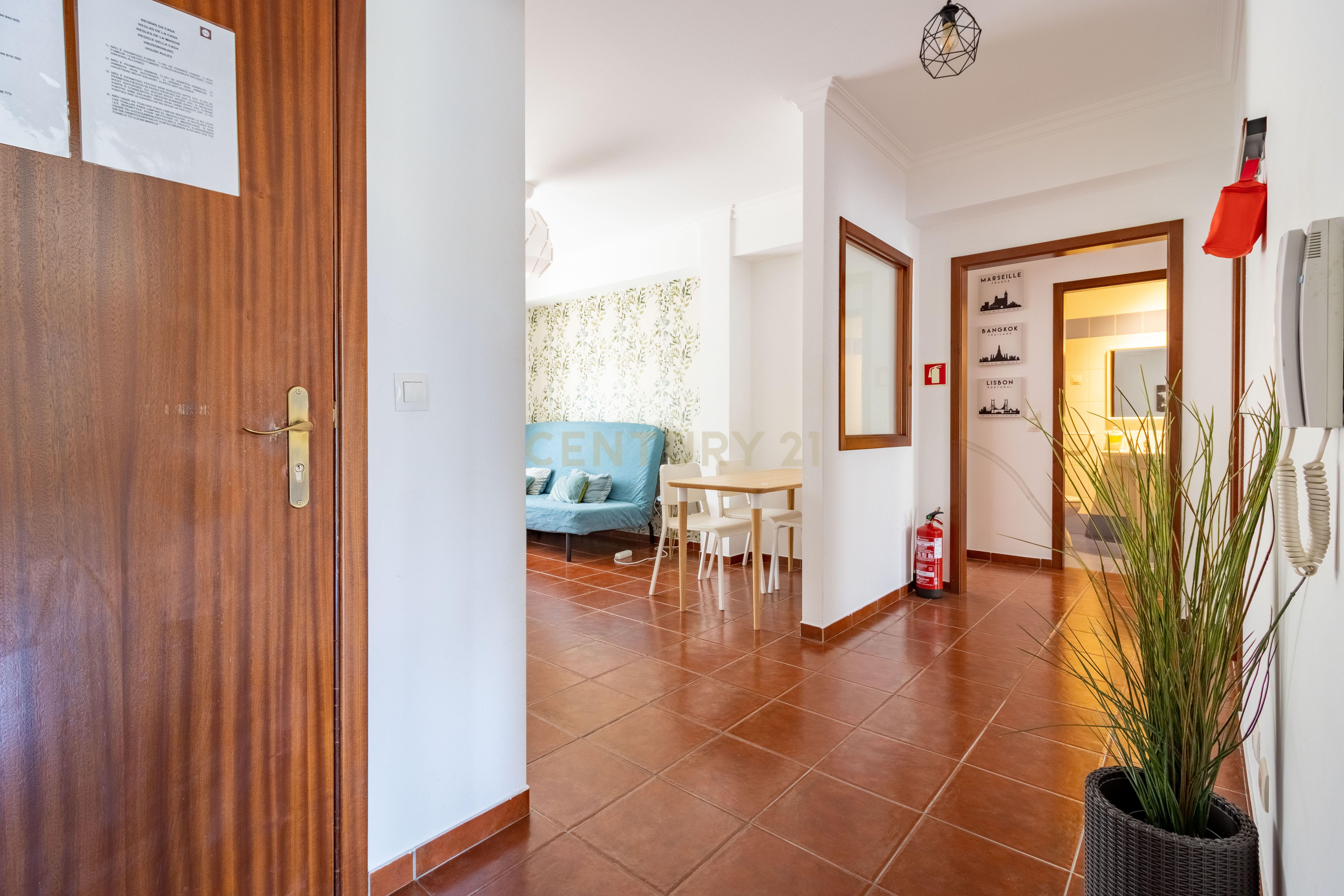 Fotografia 3 de Apartamento T3 em excelente estado próximo ao centro de Leiria