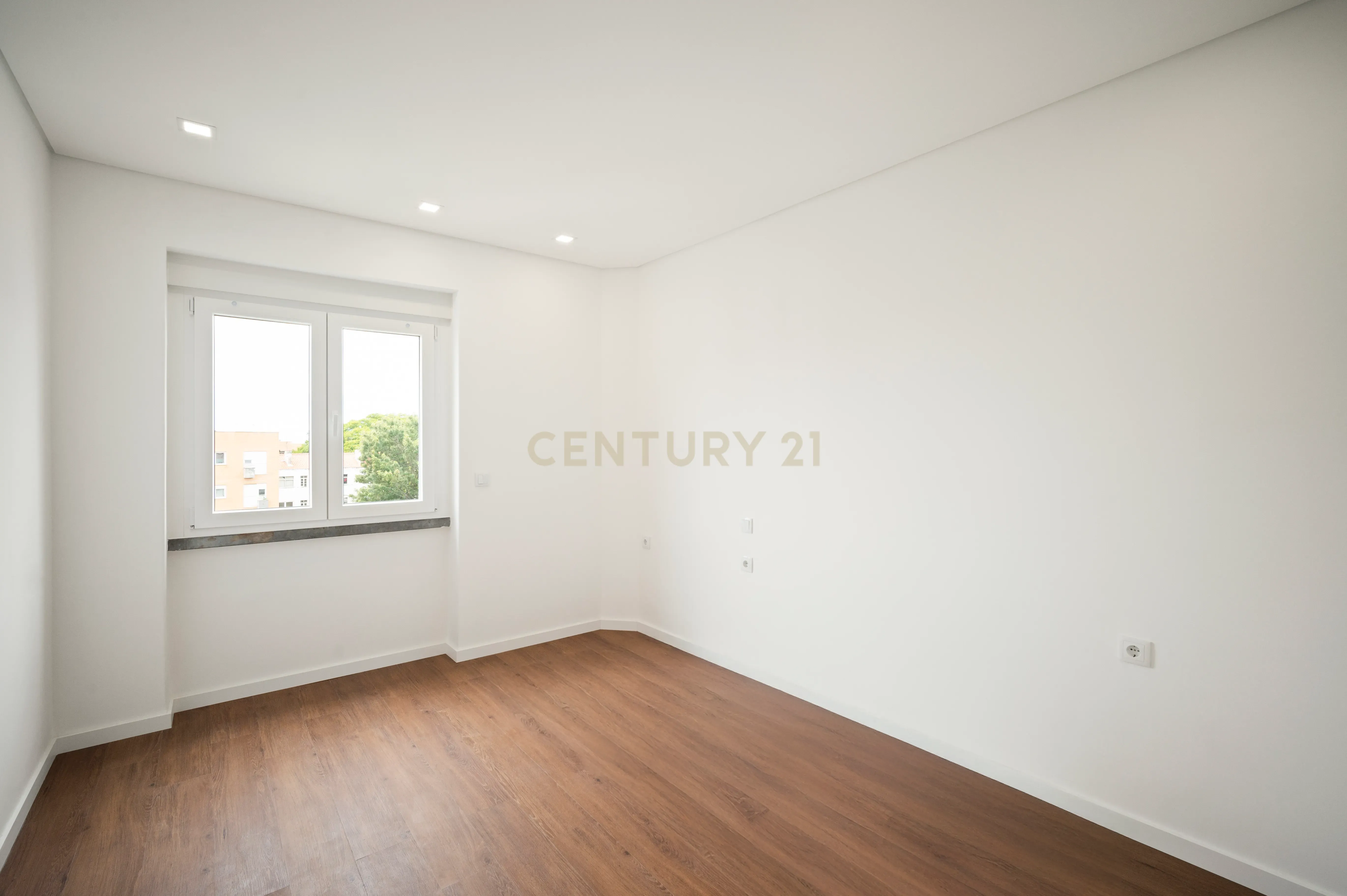Fotografia 12 de Apartamento T3 em Oeiras para arrendamento- Novo e Pronto a Habitar