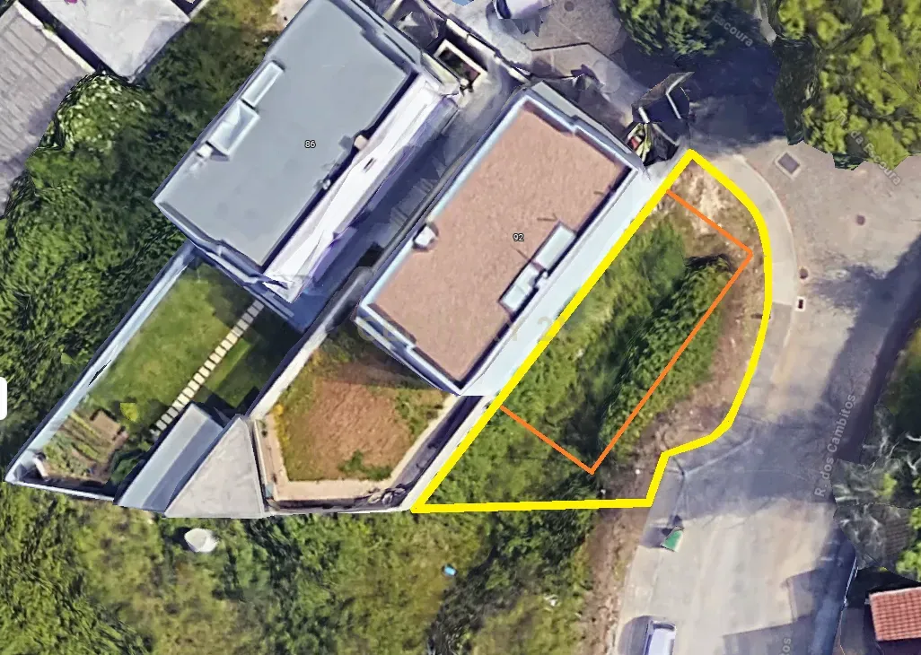 Land for sale in Gondomar, Portugal — €63,000