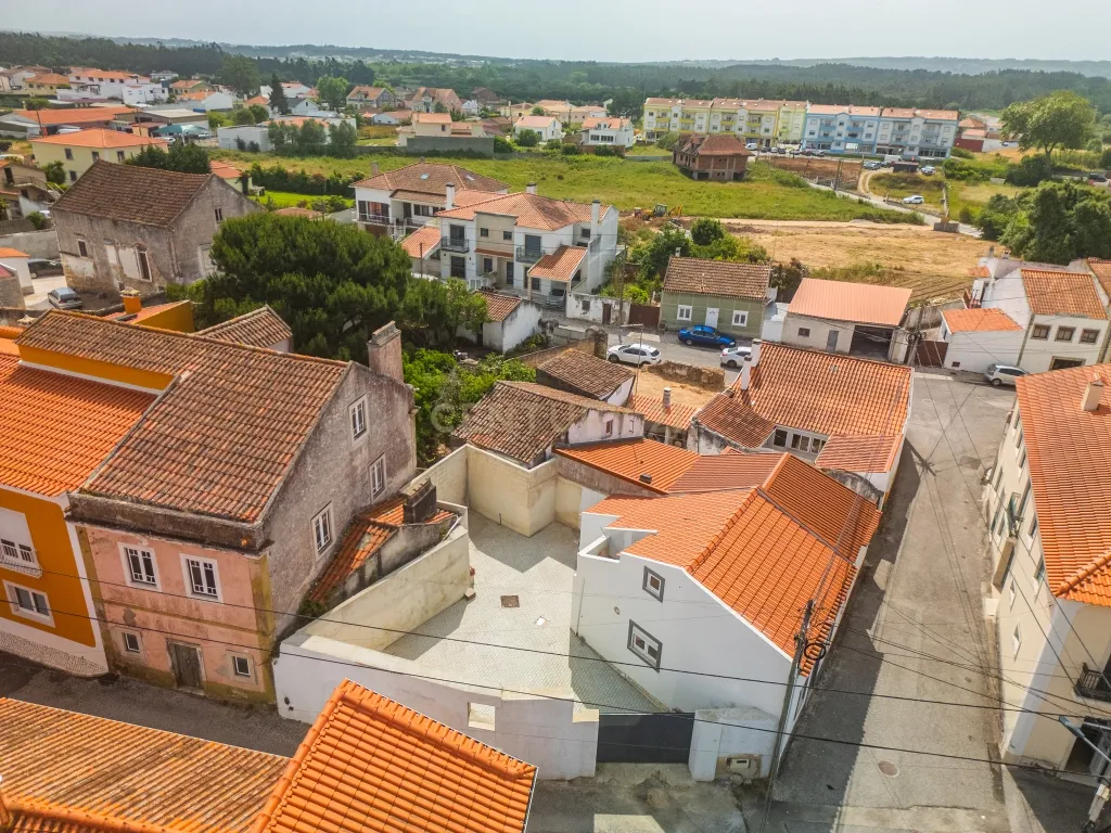 Moradia T2+1 com Terraço – Tornada, a 5 min de Caldas da Rainha - Image 23