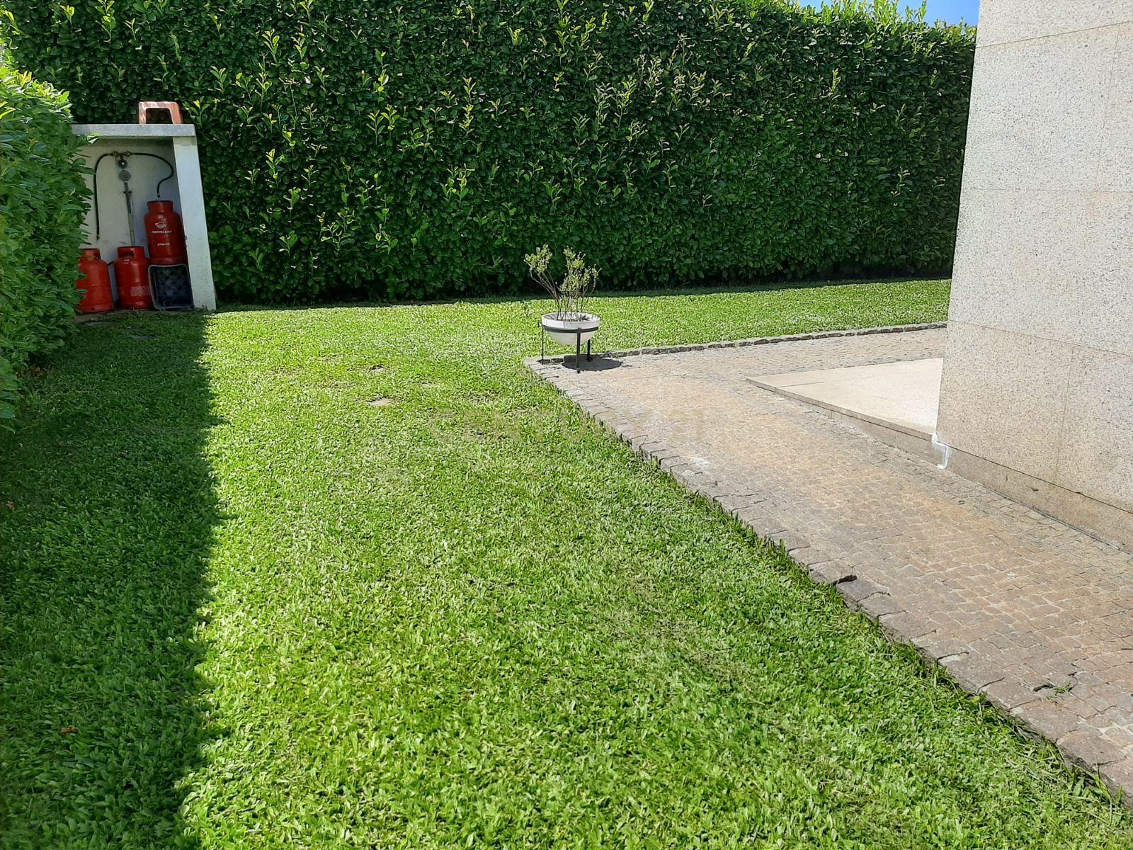Moradia T5 em Casais Novos, Penafiel- Onde os sonhos em família ganham vida - Image 18