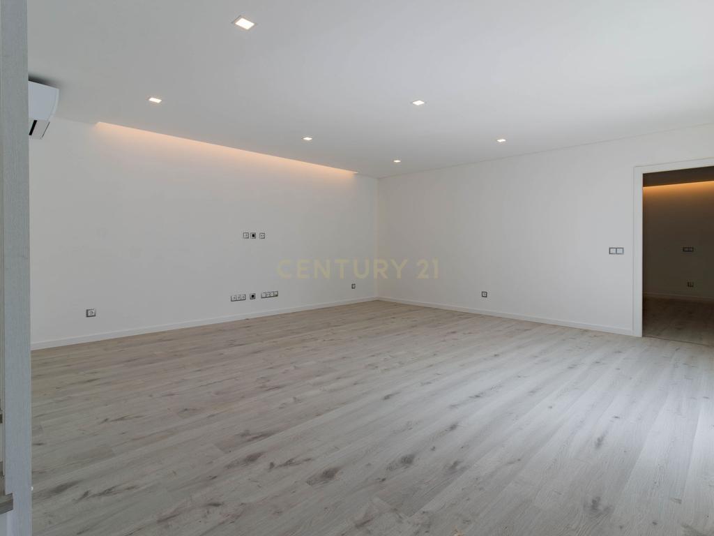Moradia Contemporânea T3 Construção Nova em Fátima, Ourém - Image 29