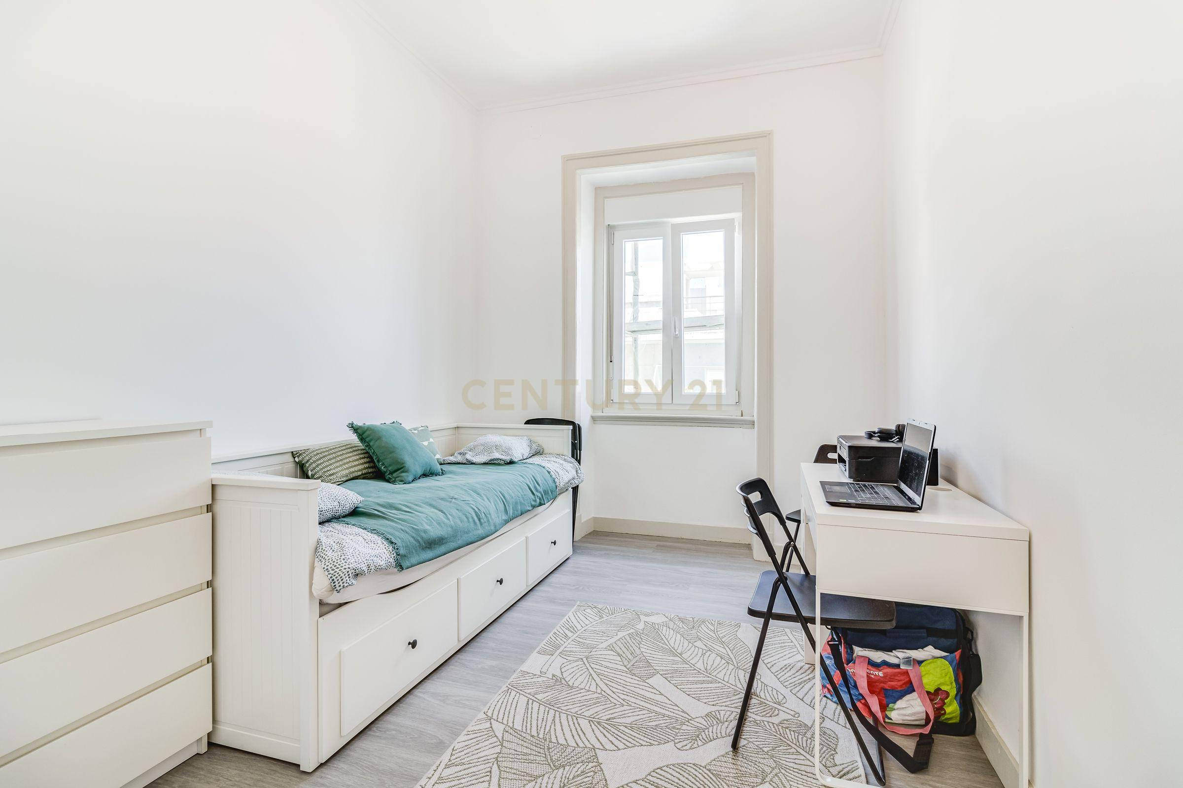 Apartamento T2 em São Vicente - Image 19