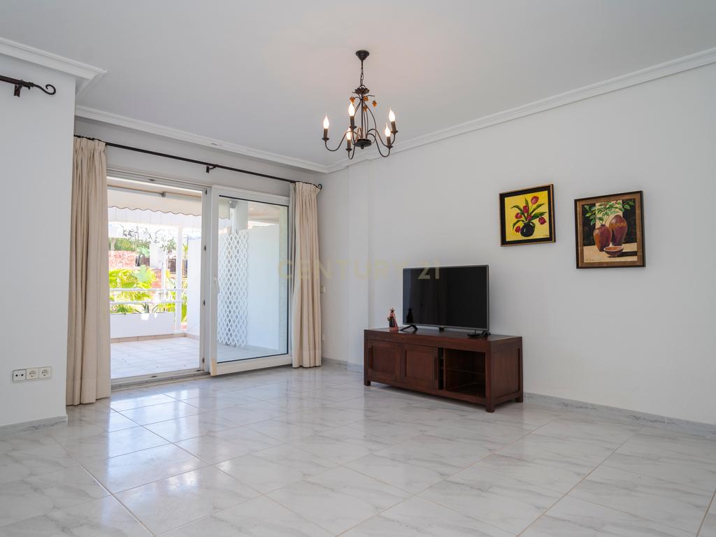 Acolhedor Apartamento na Urbanização Turmalina, Santa Eulalia – Ibiza - Image 2