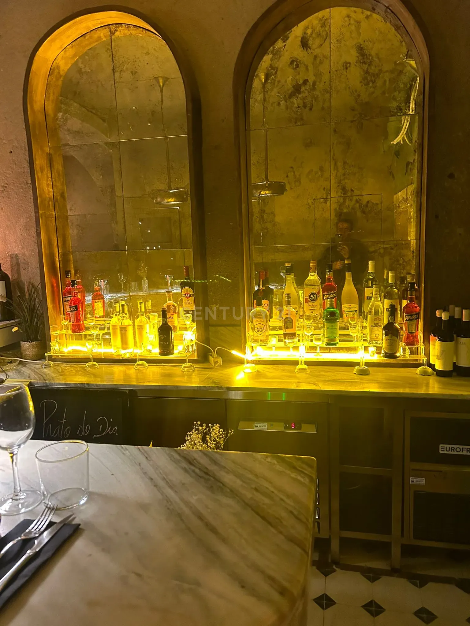 Fotografia 12 de Oportunidade de Trespasse | Restaurante em Zona de Referência