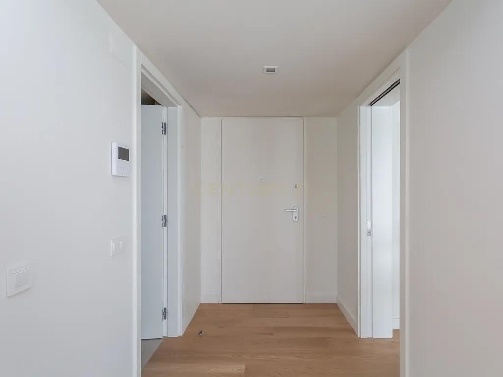 Apartamento T1 – Novo a Estrear | O’Living Olivais – Jardins Cristo Rei - Image 31