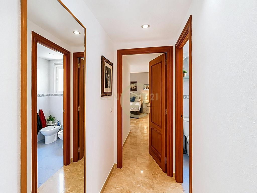 Cobertura de 5 Quartos com Terraço e Churrasqueira: Ideal para Família Numerosa ou Segregação em 2 Habitações! - Image 55