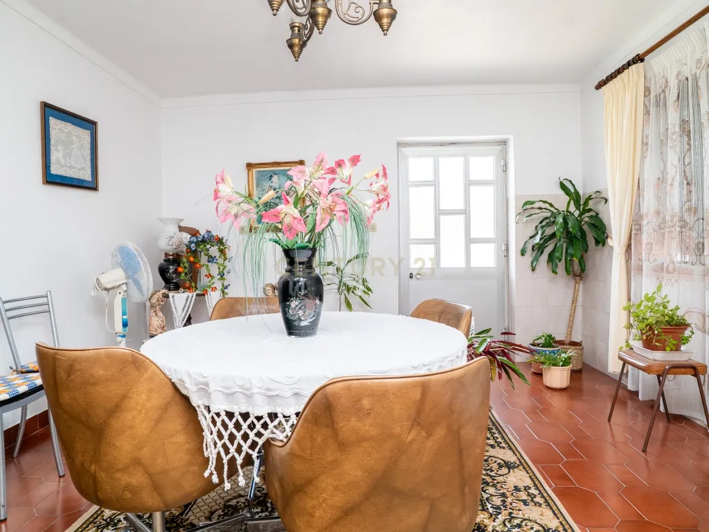 Casa T3 com Jardim e Vista para a Montanha em Cadaval, Lisboa - Image 17
