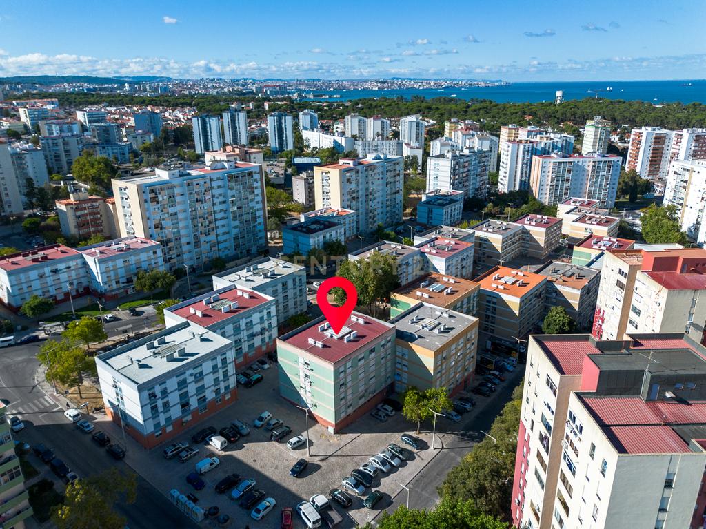 Apartamento T3 Almada - Image 38