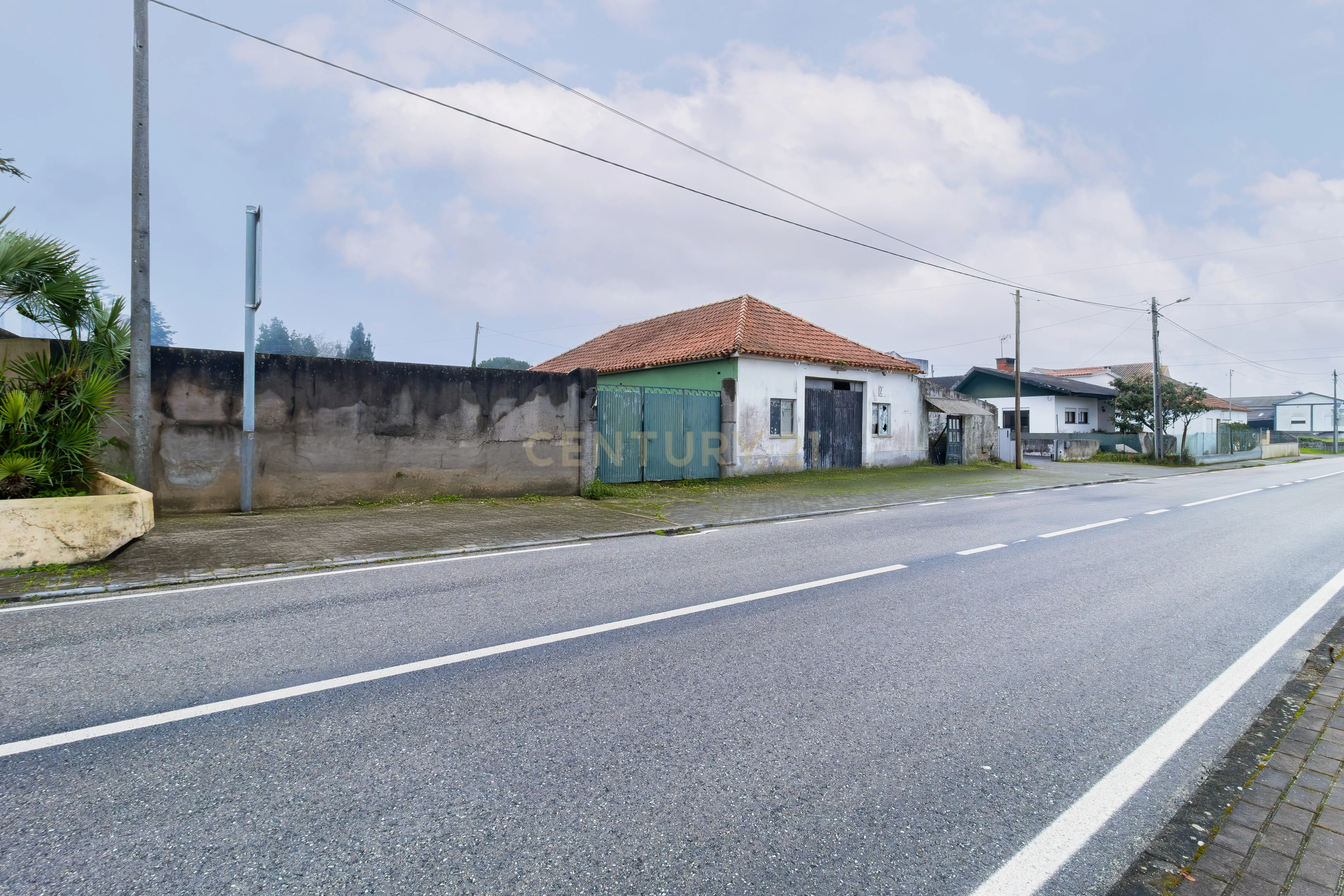 Fotografia 3 de Armazém  Maceira, Leiria