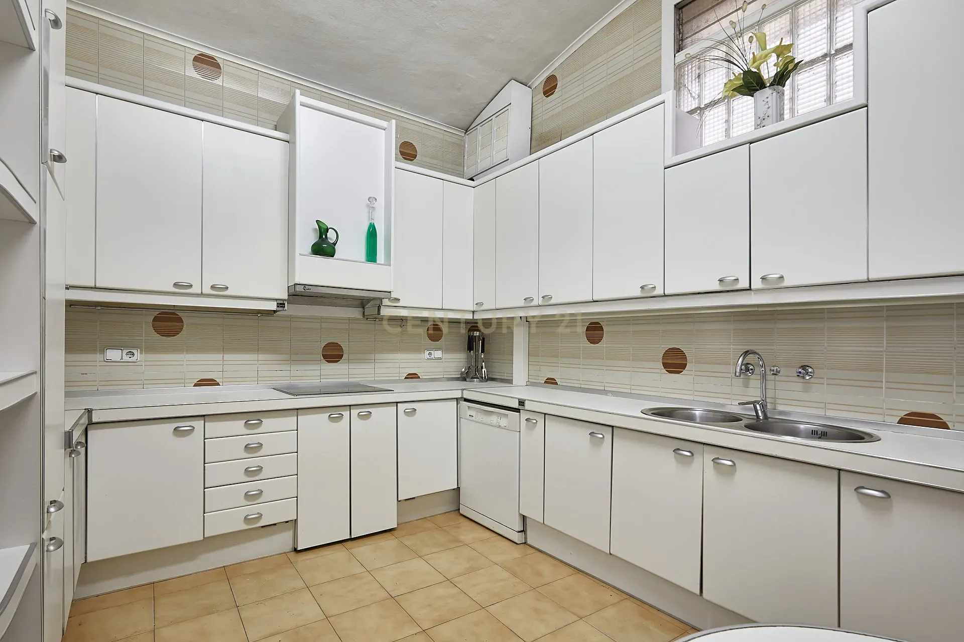 - Image 8